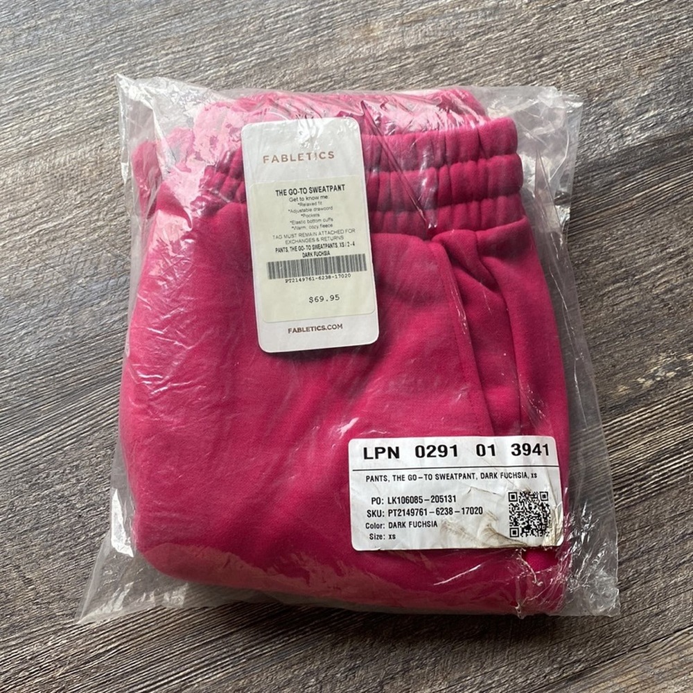 Fabletics The Go-To Sweatpant